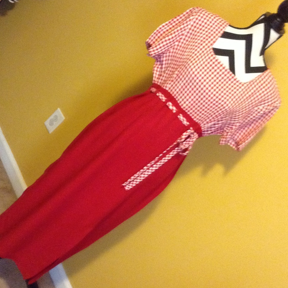 Vintage dress red & white very cute. Sz.14